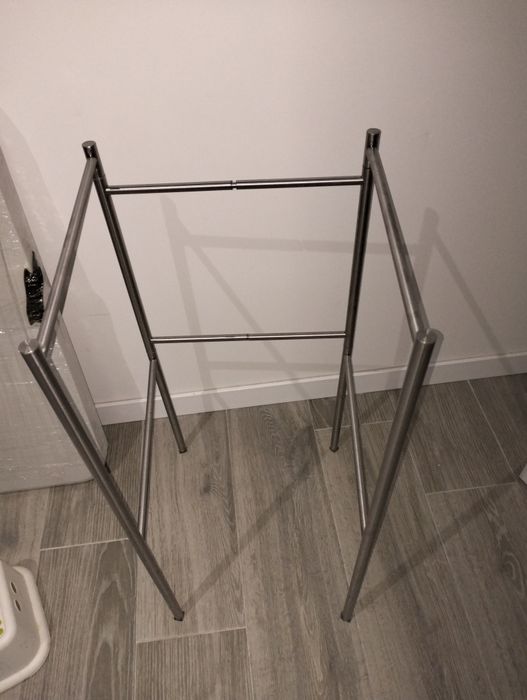 Toalheiro extensível em inox