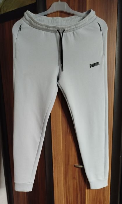 Spodnie dresowe damskie puma rozmiar S stan bardzo dobry