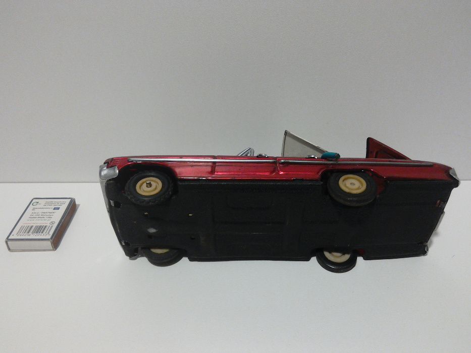 stara zabawka PRL blaszana auto kabriolet USA stare zabawki czz retro