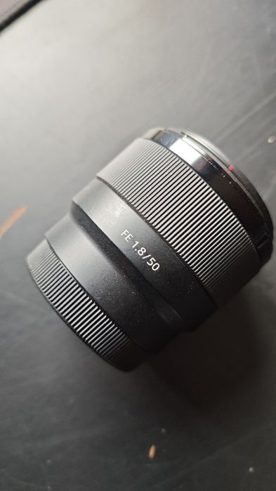 Lente Sony FE 50mm F1.8