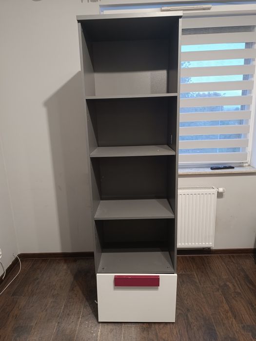 Regał na książki