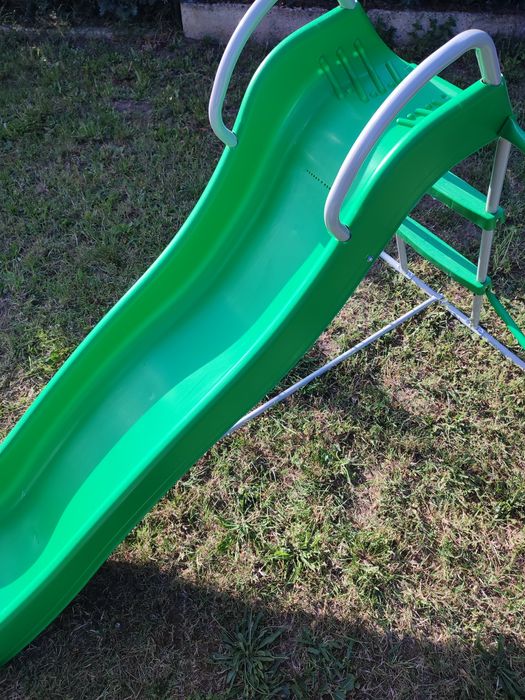 Nowa zjeżdżalnia ogrodowa, ślizg dla dziecka