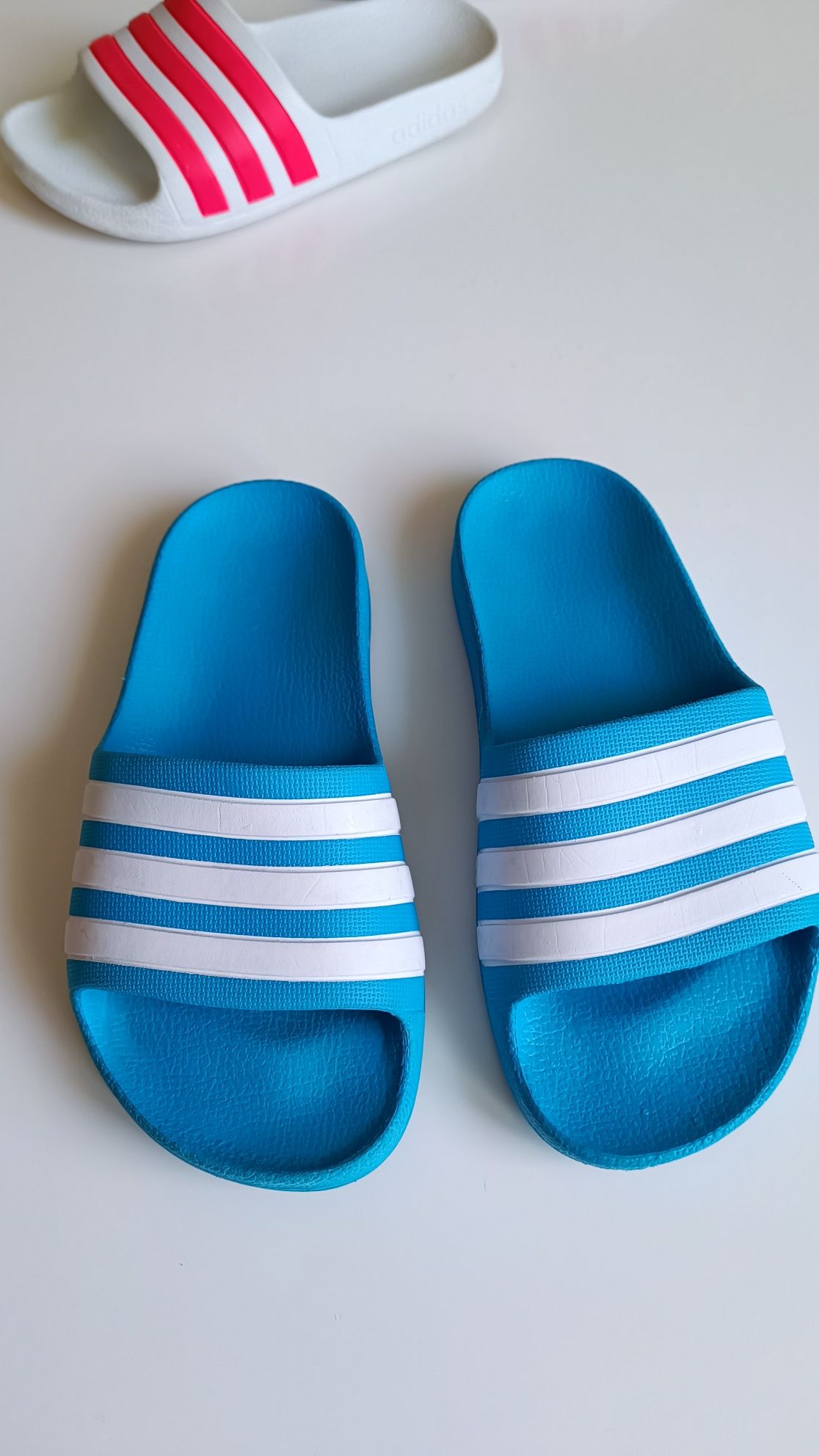 Adidas Шльопанці