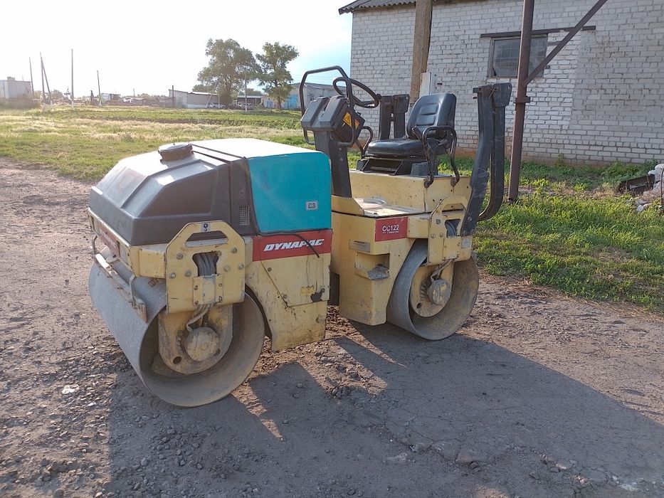 Каток дорожній Віброкаток dunapac 3.2t