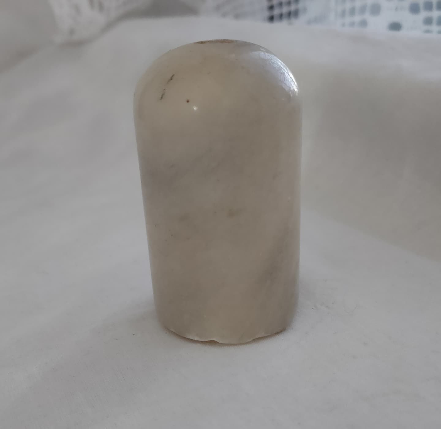 Солонка из натурального камня, минерала