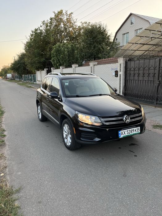 Продам авто Volkswagen Tiguan