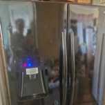 Lodówka Samsung Side by Side no frost KOSTKARKA RFG23UEBP/XEO