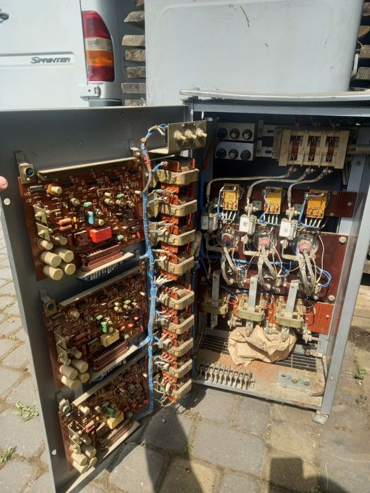 Продам перетворювач напруги