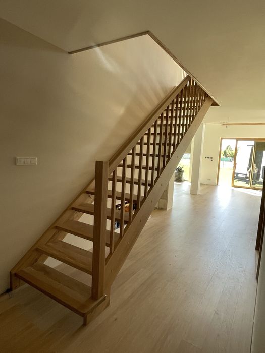 Schody Debowe na Beton, Wolnostojace