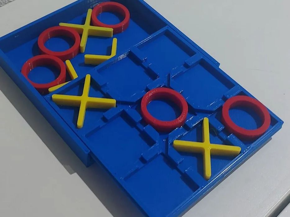 Jogo de Tris Clássico Divertido
