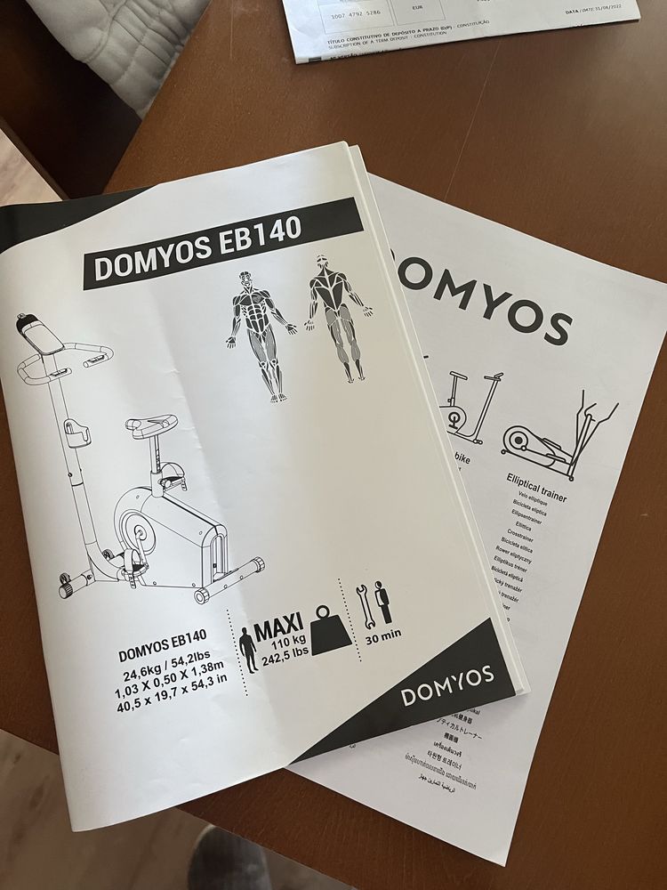 Bicicleta estatica nova