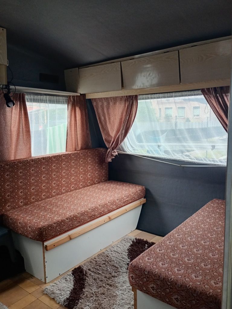 Sprzedam przyczepę kempingowa Niewiadów N 126N