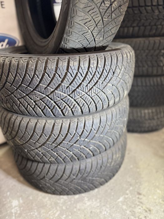 Зимова гума шини резина колеса скати 195/60 R15