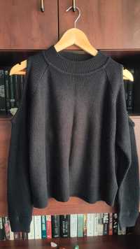 Czarny sweter z odkrytymi ramionami H&M Divided rozmiar M 36 38