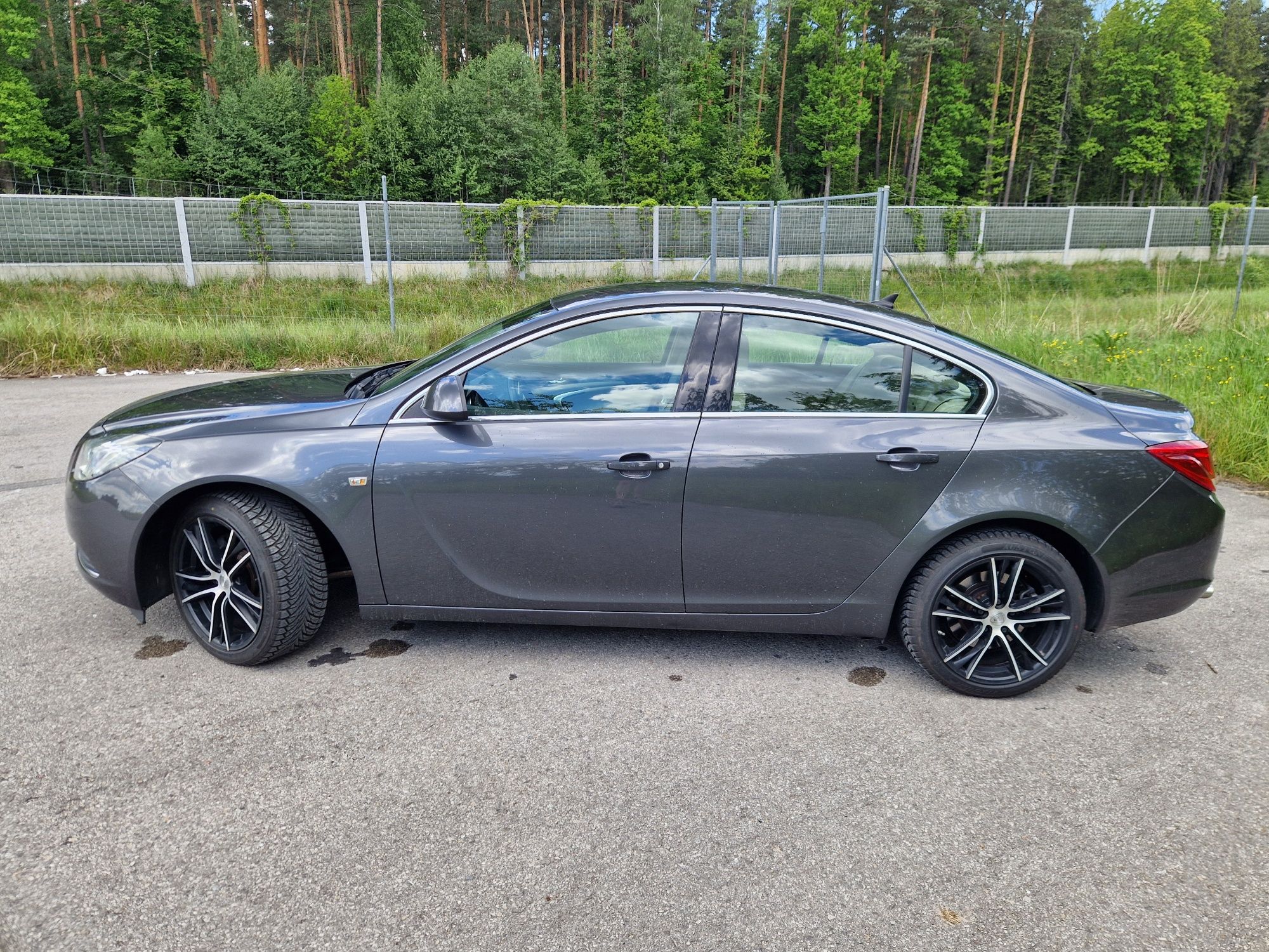 Opel Insignia 2.0T 220KM Automat