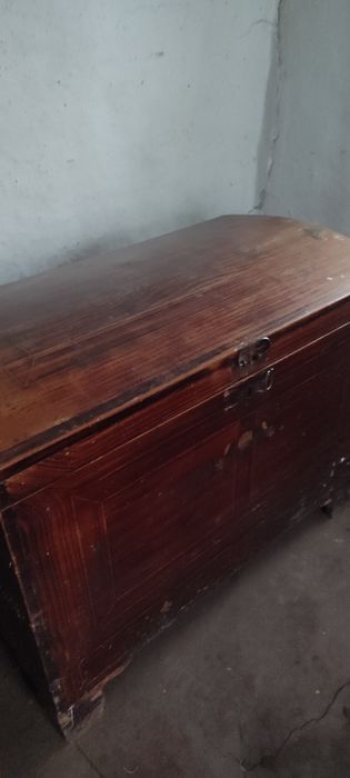 Скриня дерев'яна