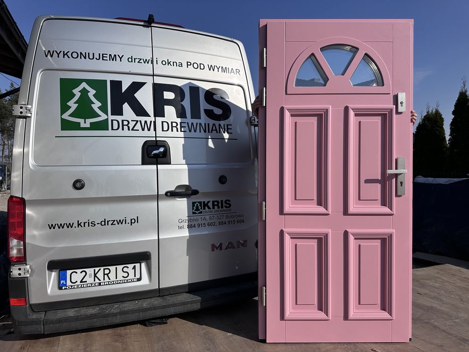 Drzwi zewnętrzne drewniane Angielskie  Czyste Powietrze Różowe