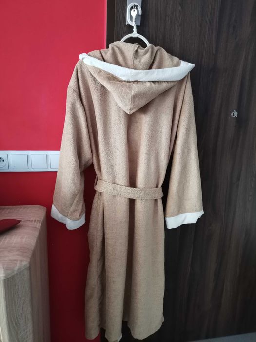 Szlafrok frotte beżowo biały