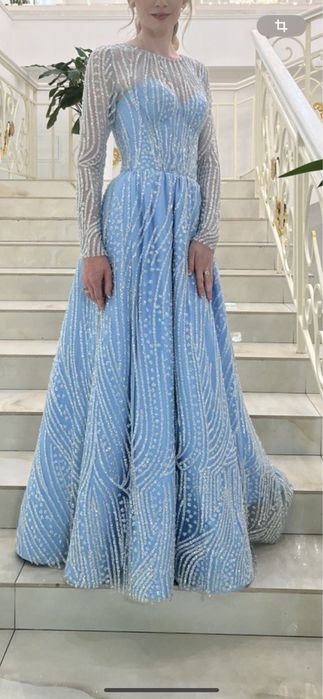 Вечірня сукня