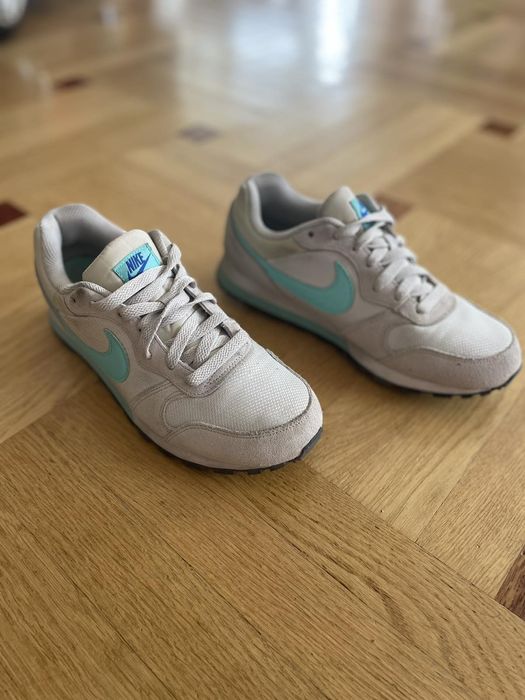 Кросівки Nike...