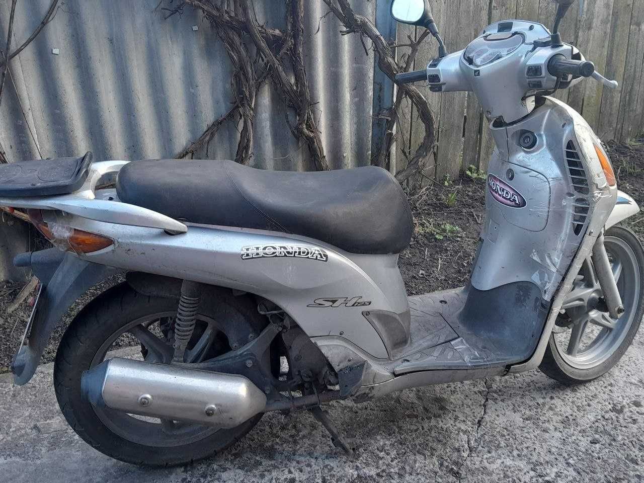 Продаж мотороллер Honda SH 125