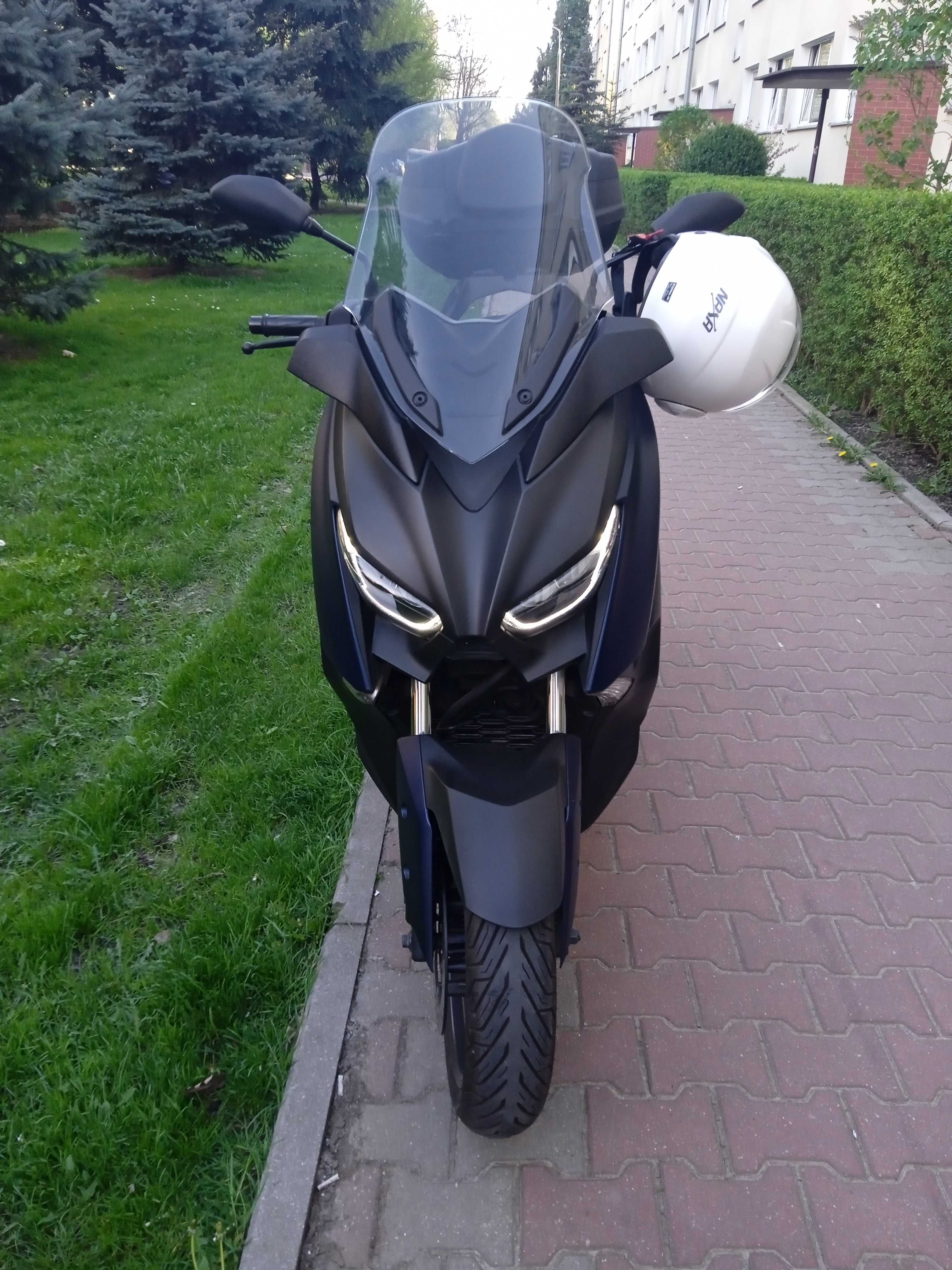 Yamaha x max 125