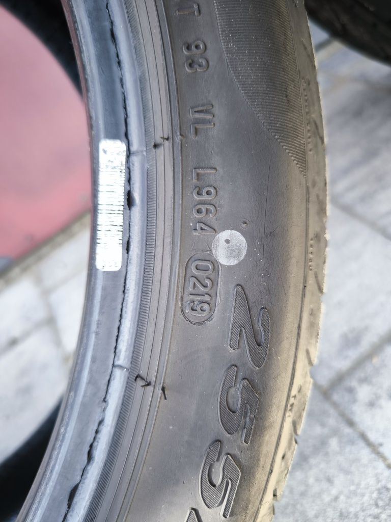 Opony Pirelli Pzero 255/40 R19 2019 RunFlat
