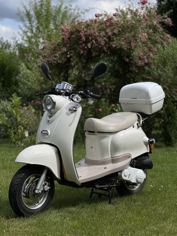 Skuter 50ccm, jak vespa