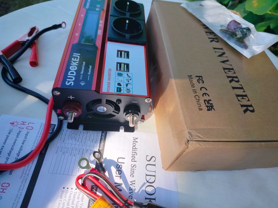 Інвертор живлення Sudokeji 12V до 220V 3000W з РК-диспл, розетками ЄС