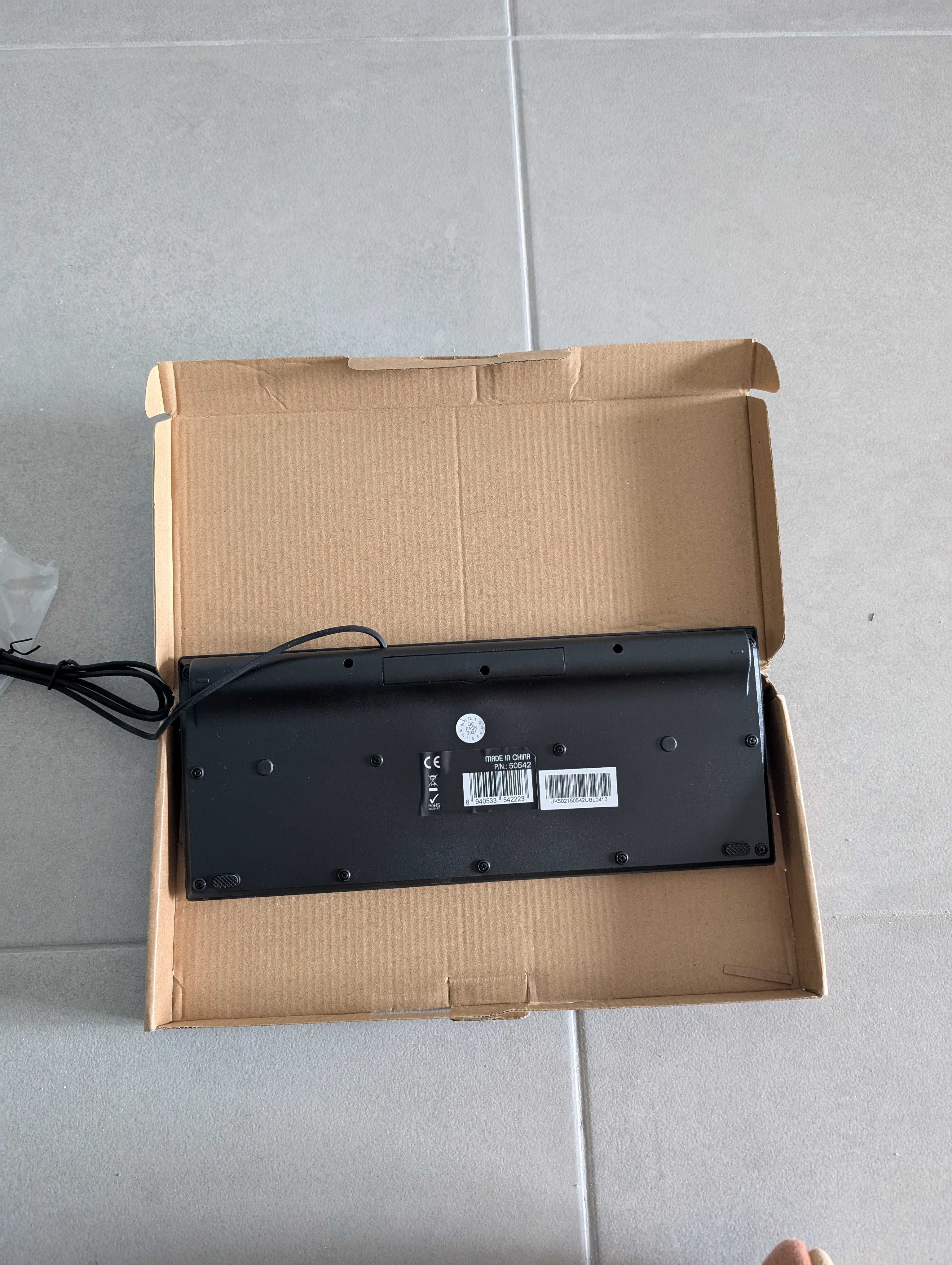 Mini teclado KB302