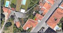 Moradias para Recuperar C/ Terreno de 500m2 em Vilar do Paraíso