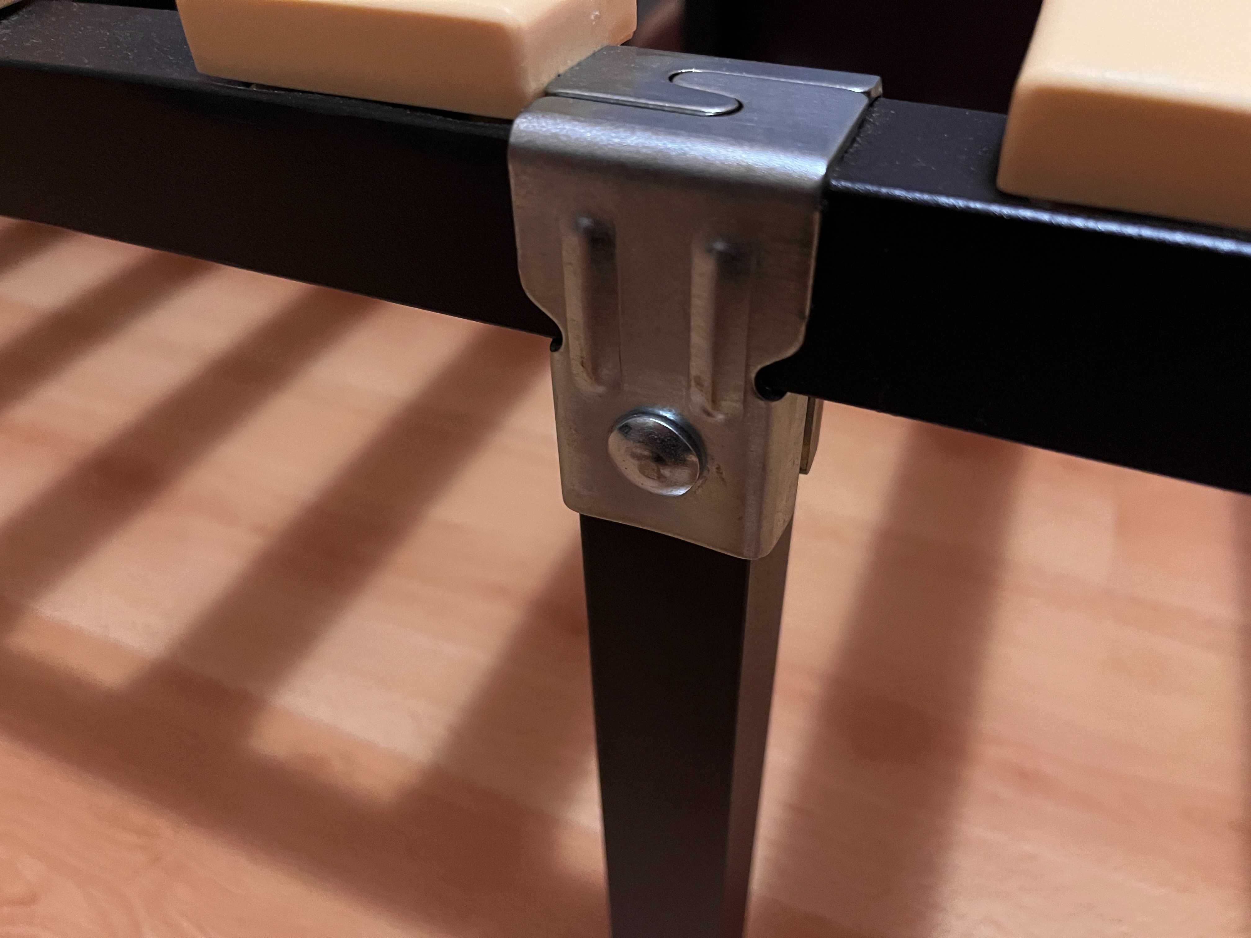 Cama de Casal IKEA (Colchão + Estrado Versátil) - Em Ótimo Estado