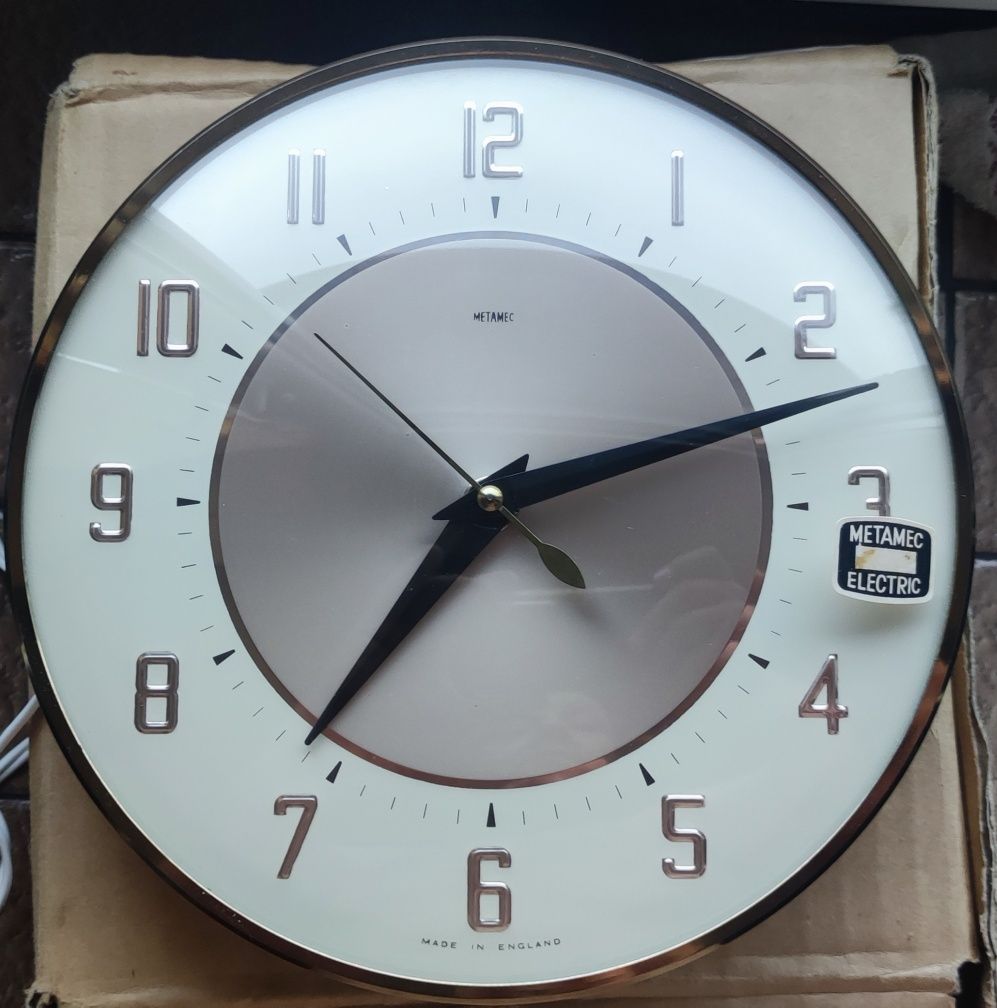 Zegar ścienny METAMEC Electric England. vintage nowy.