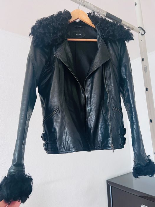 Шкіряна куртка-косуха сезон осінь-весна
