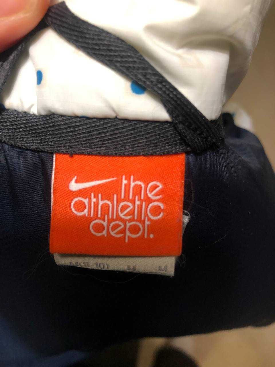 Damska kurtka zimowa/poza sezonem Nike.