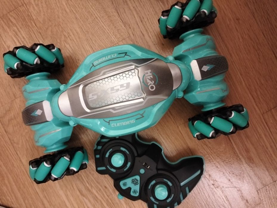 Пульт керування ,машинка