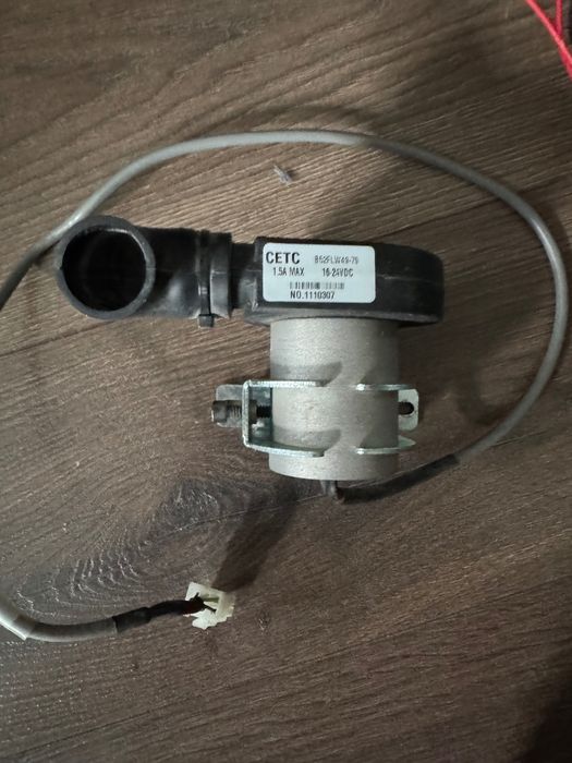 Pompka powietrza wentylator turbina 16-24V DC 1.5A