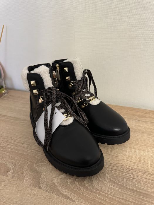 Нові фірмові ботинки майкл корс оригінал