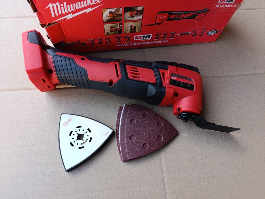 Narzędzie wielofunkcyjne oscylacyjne Milwaukee M18 BMT BODY renowator