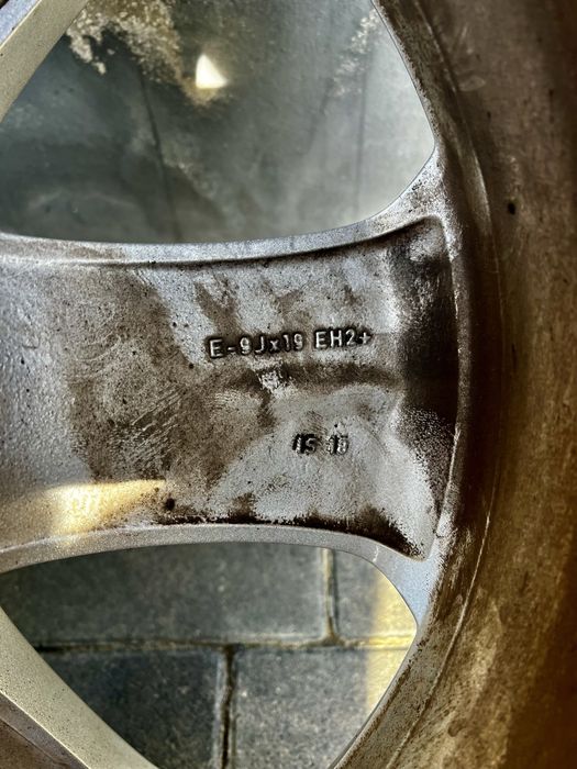 Продам комплект різновильотних дисків 232 стильBMW