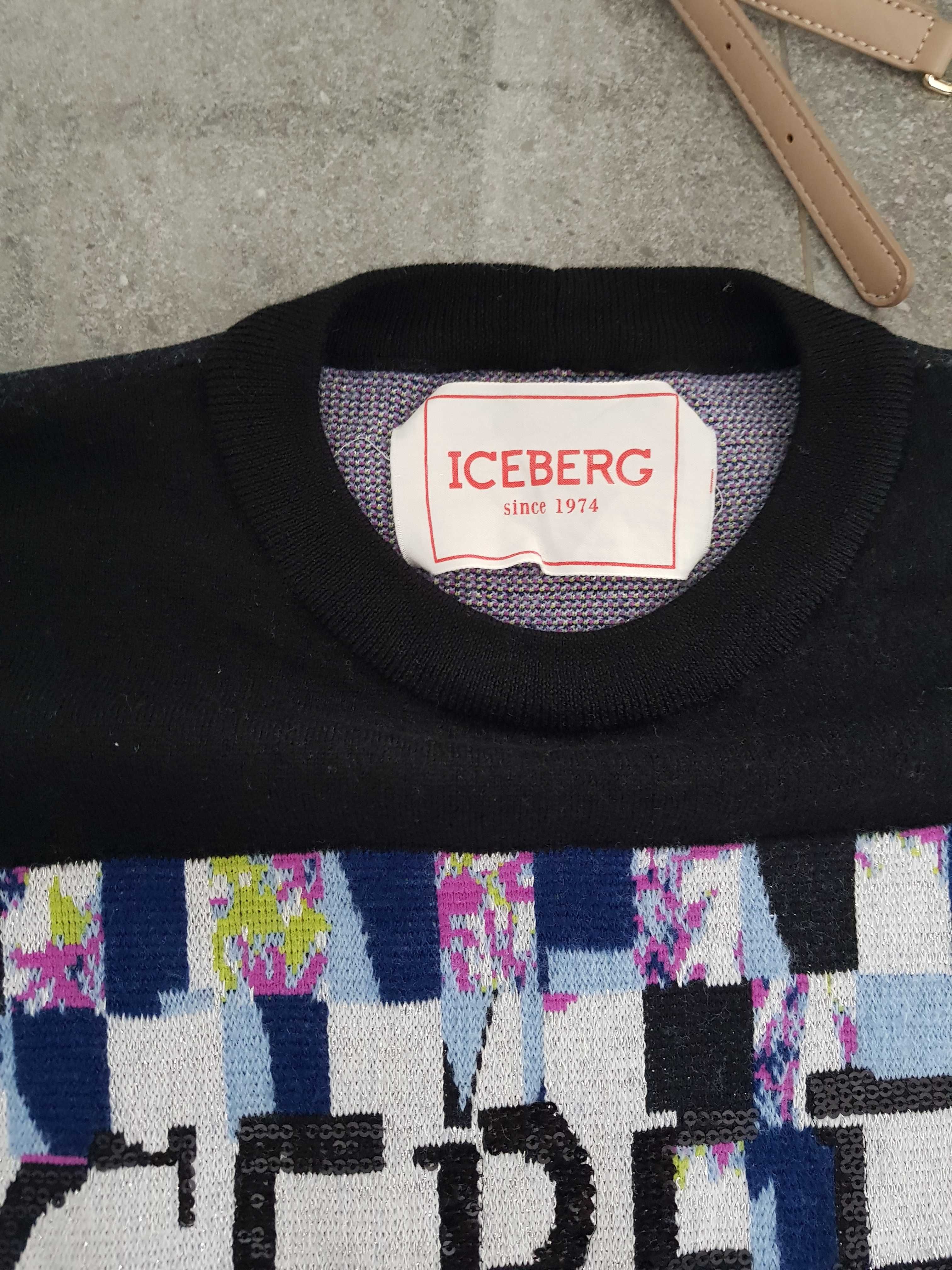 Iceberg sweterek