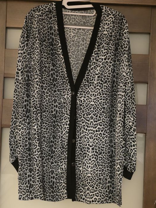 Panterka narzutka,  żakiecik