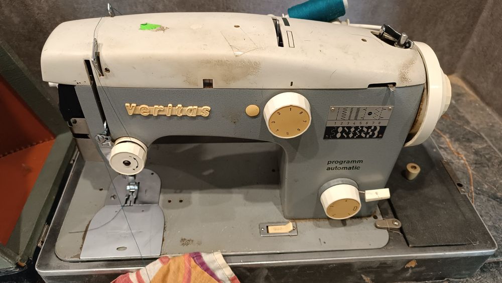 Швейная машина Veritas