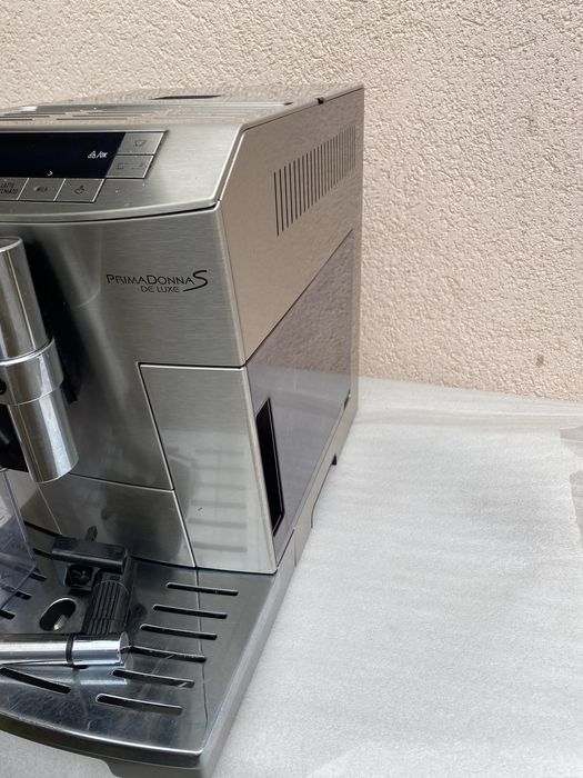 Кавомашина DeLonghi Primadonna S Cappuccino є Вибір Відмінний стан