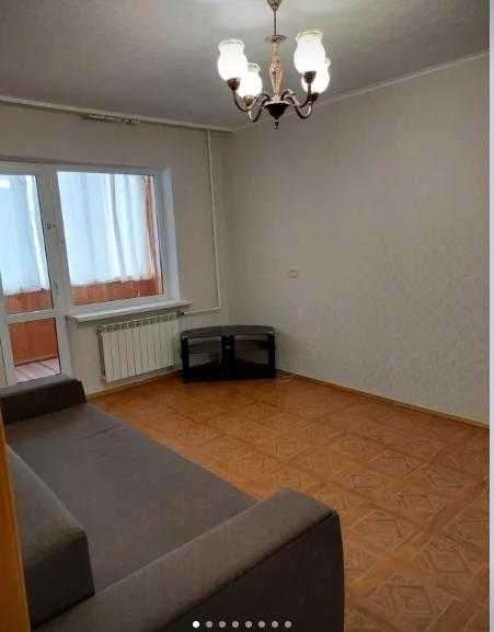 Продам 2к квартиру 55 м2 Прирічна 37 Дім 1991 р. Набережна Дніпра