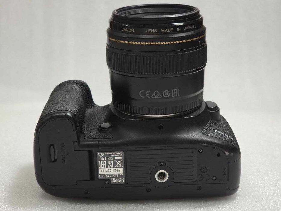 Canon EF 85mm F/1.8