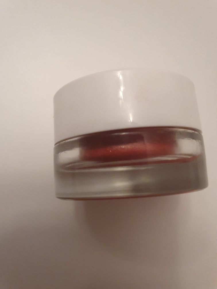 Peeling do ust Ingrid