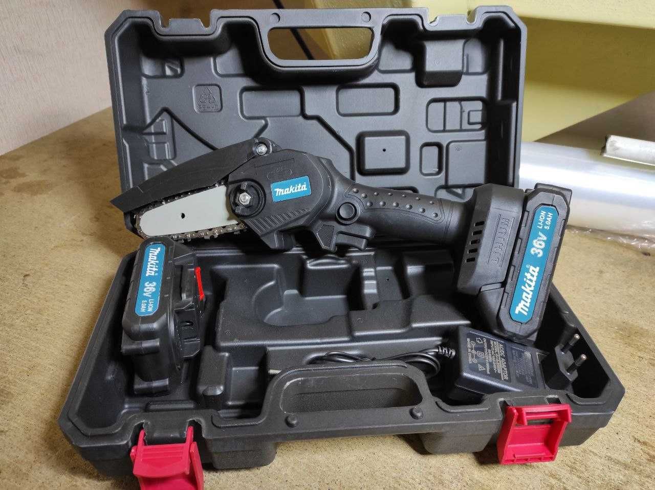 Пила Makita DUC155Z