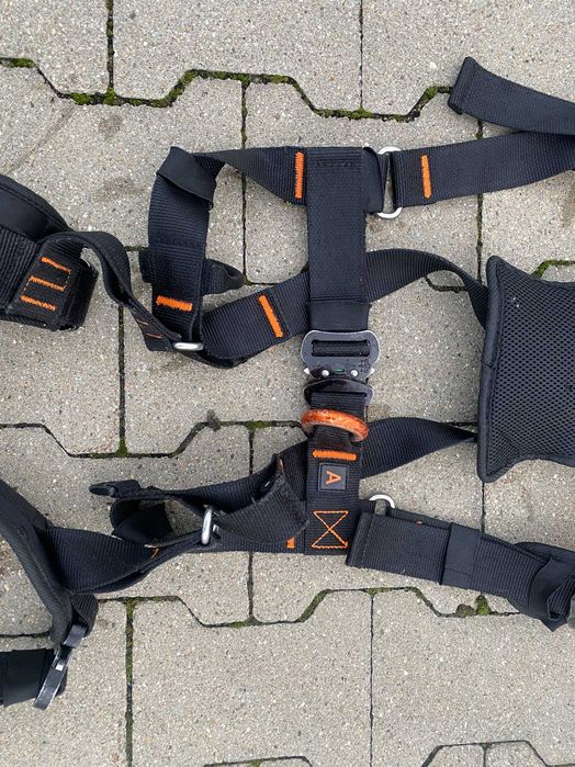 Szelki bezpieczeństwa VIT'O / 87 rozmiar M/L – bardzo dobry stan