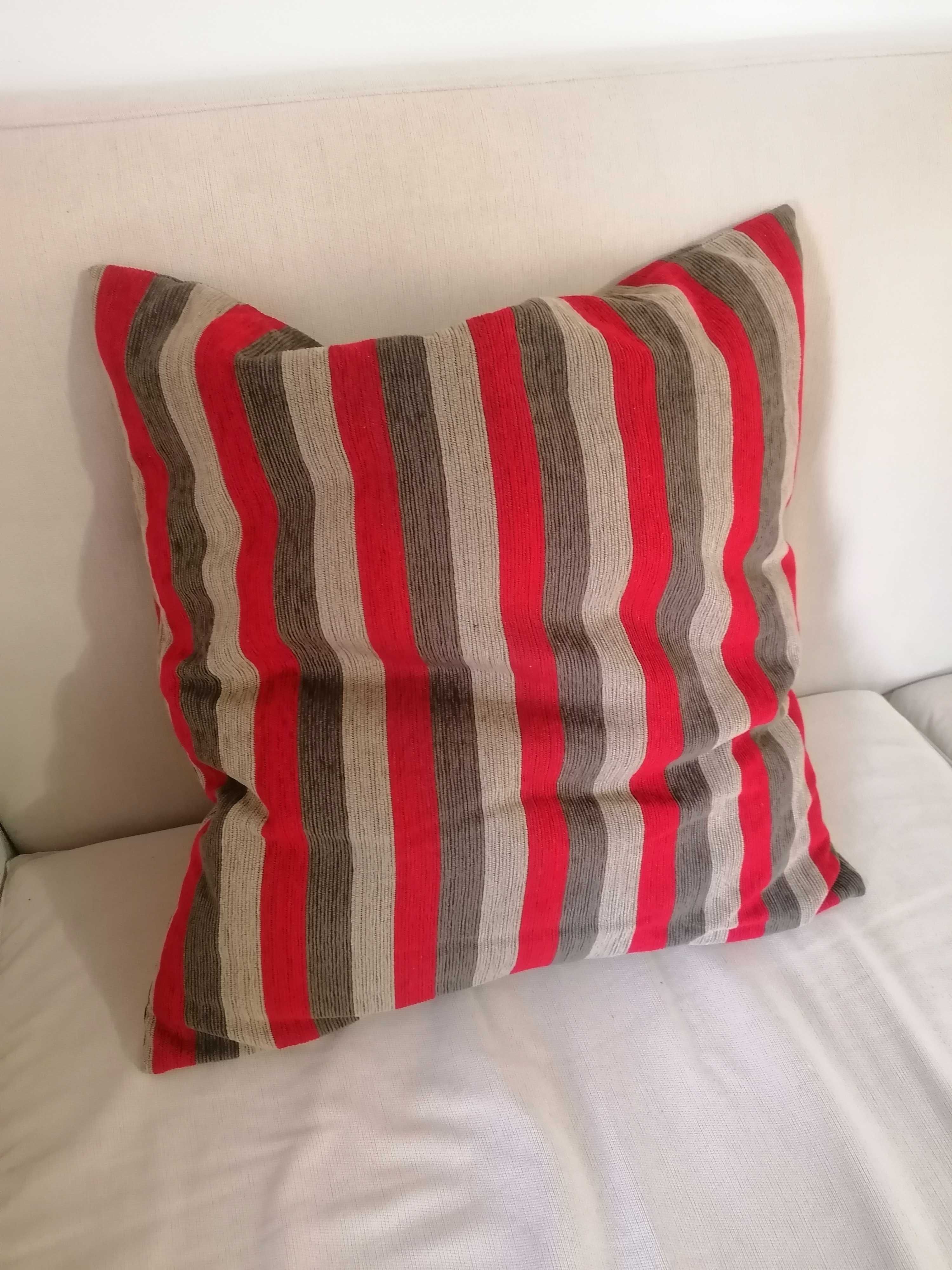 Almofada Sofá 55cm Pillow